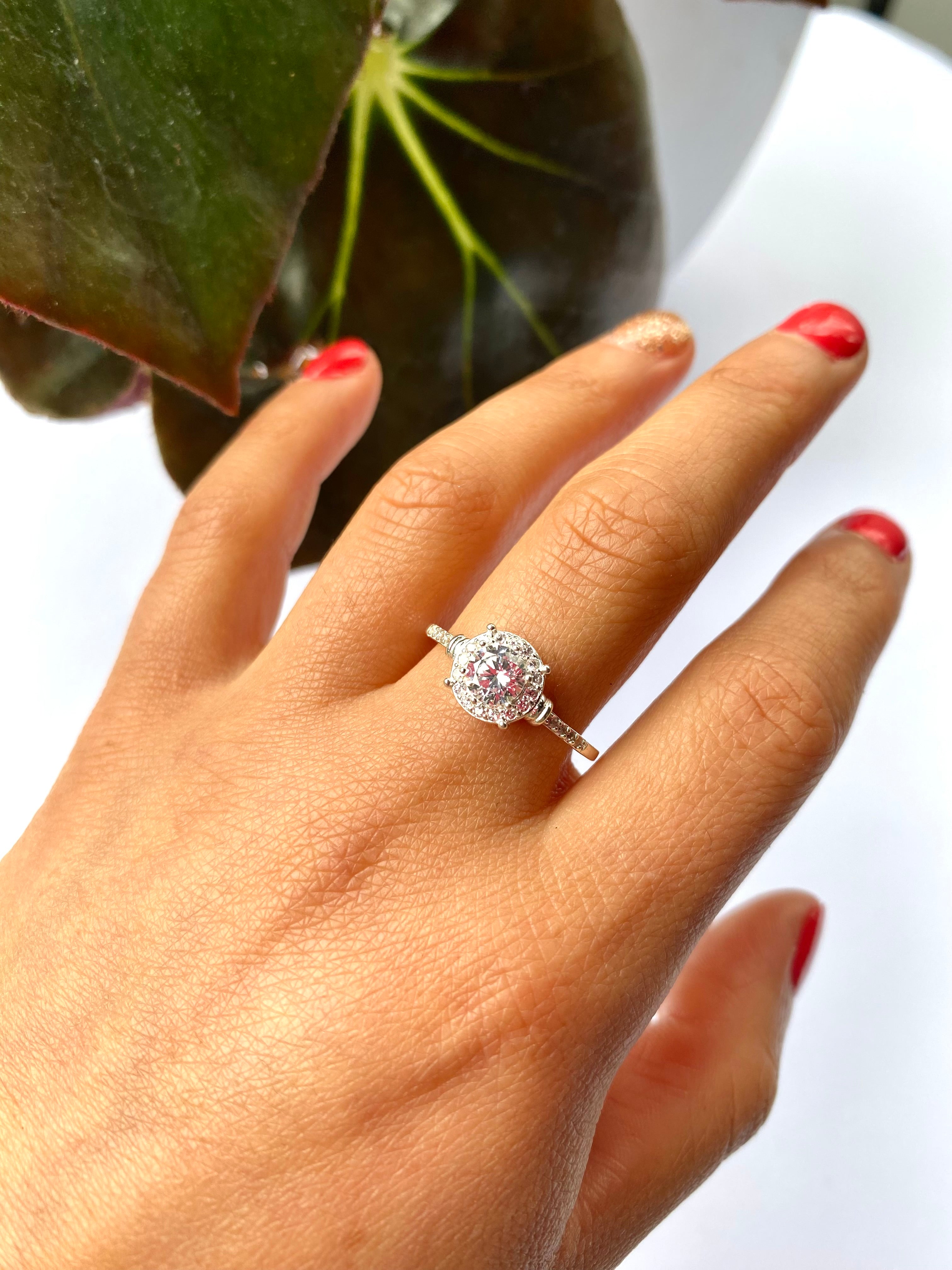 Anillo solitario talla #18