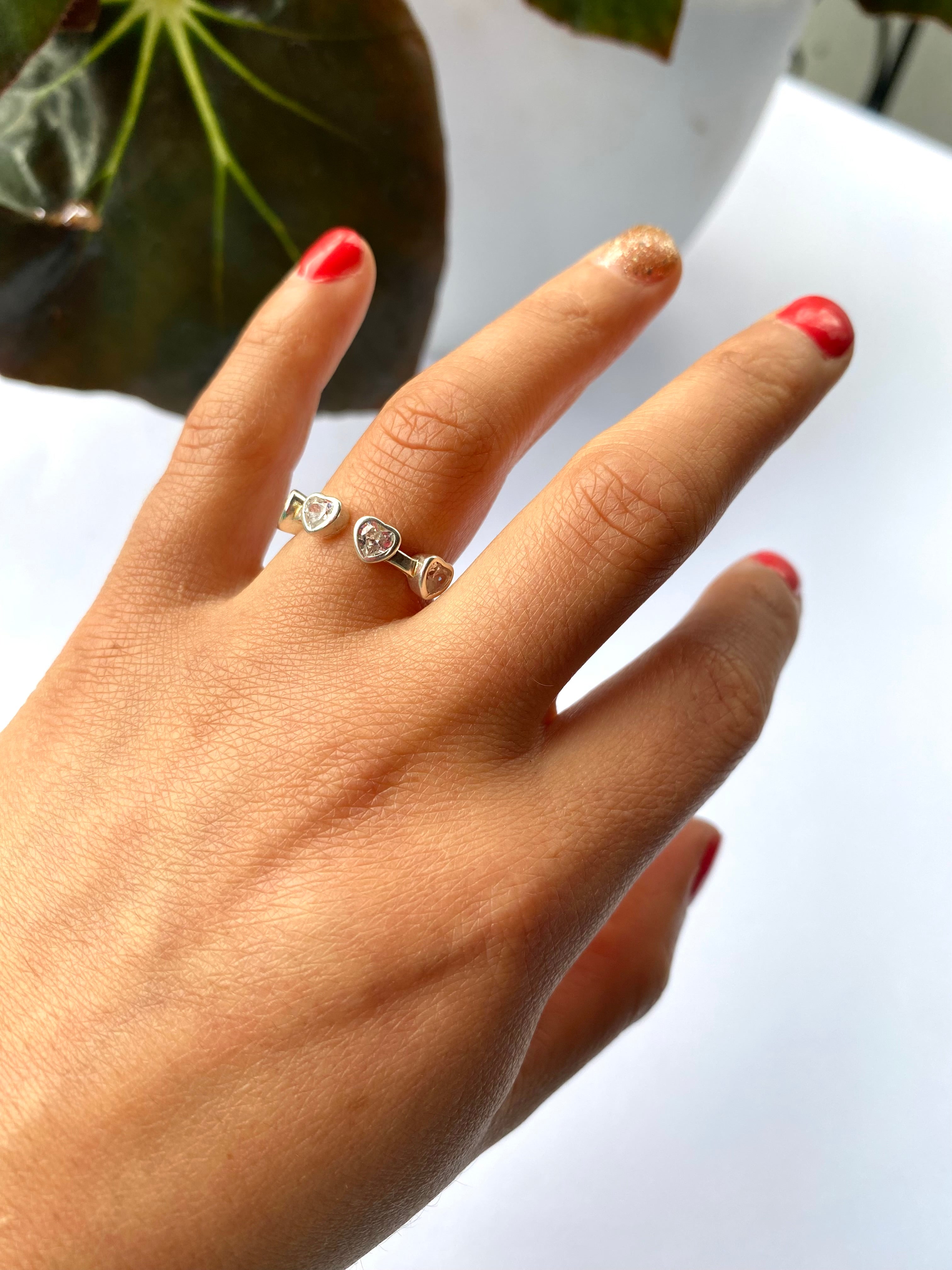 Anillo corazón ajustable