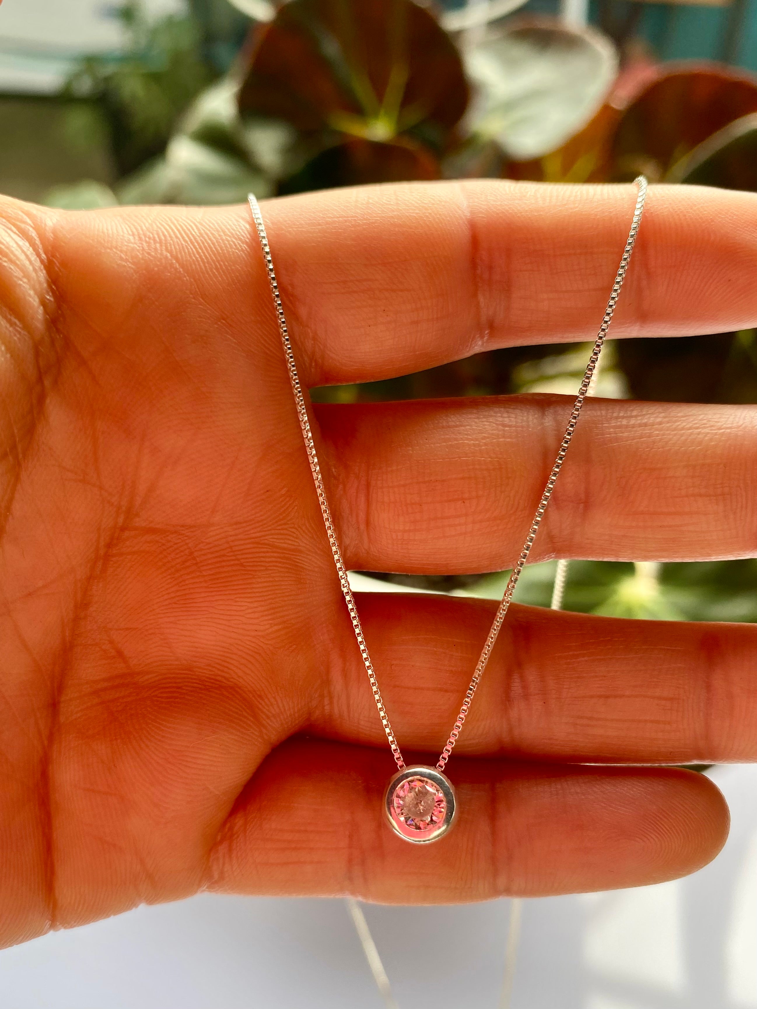 Collar punto de luz