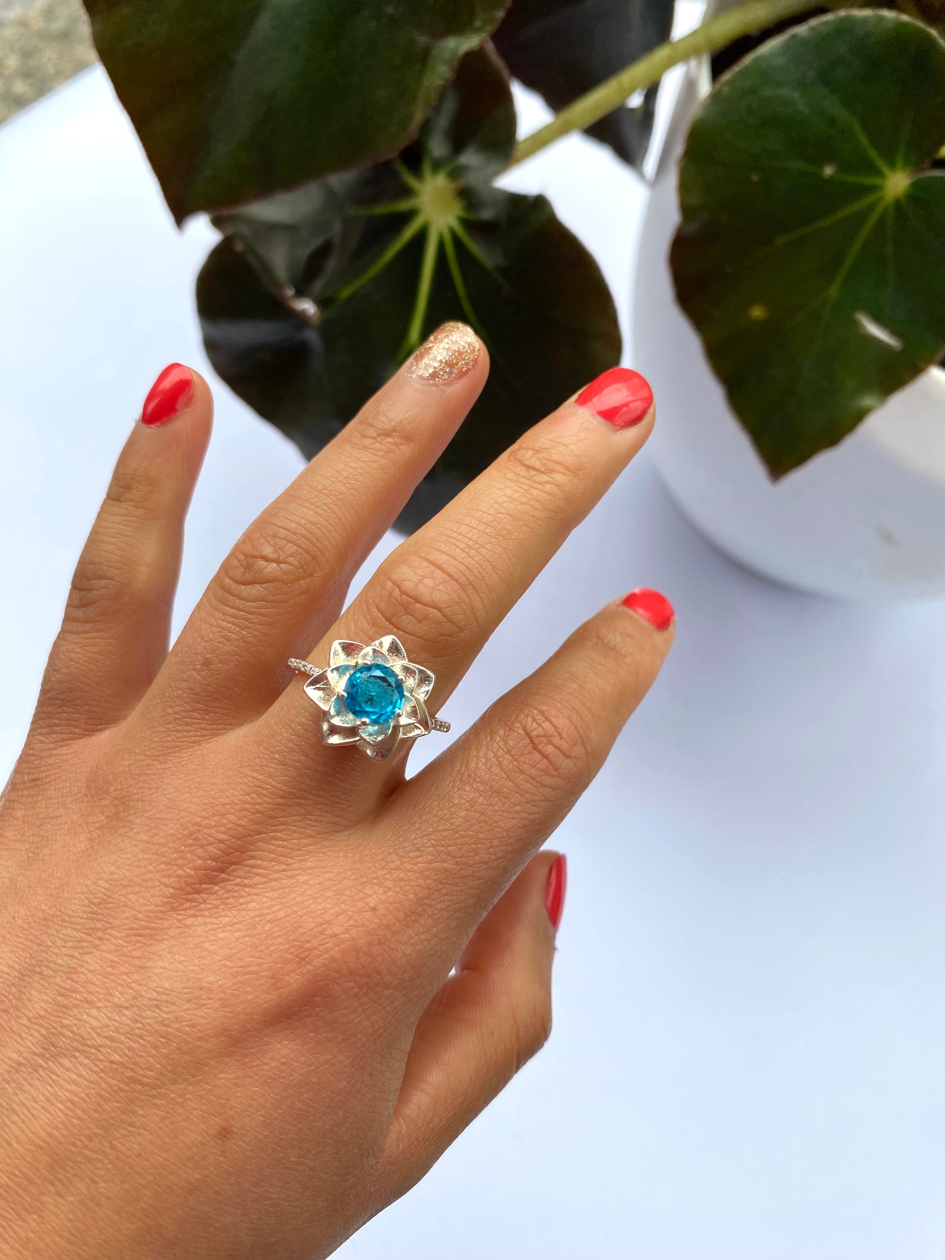 Anillo flor talla #16