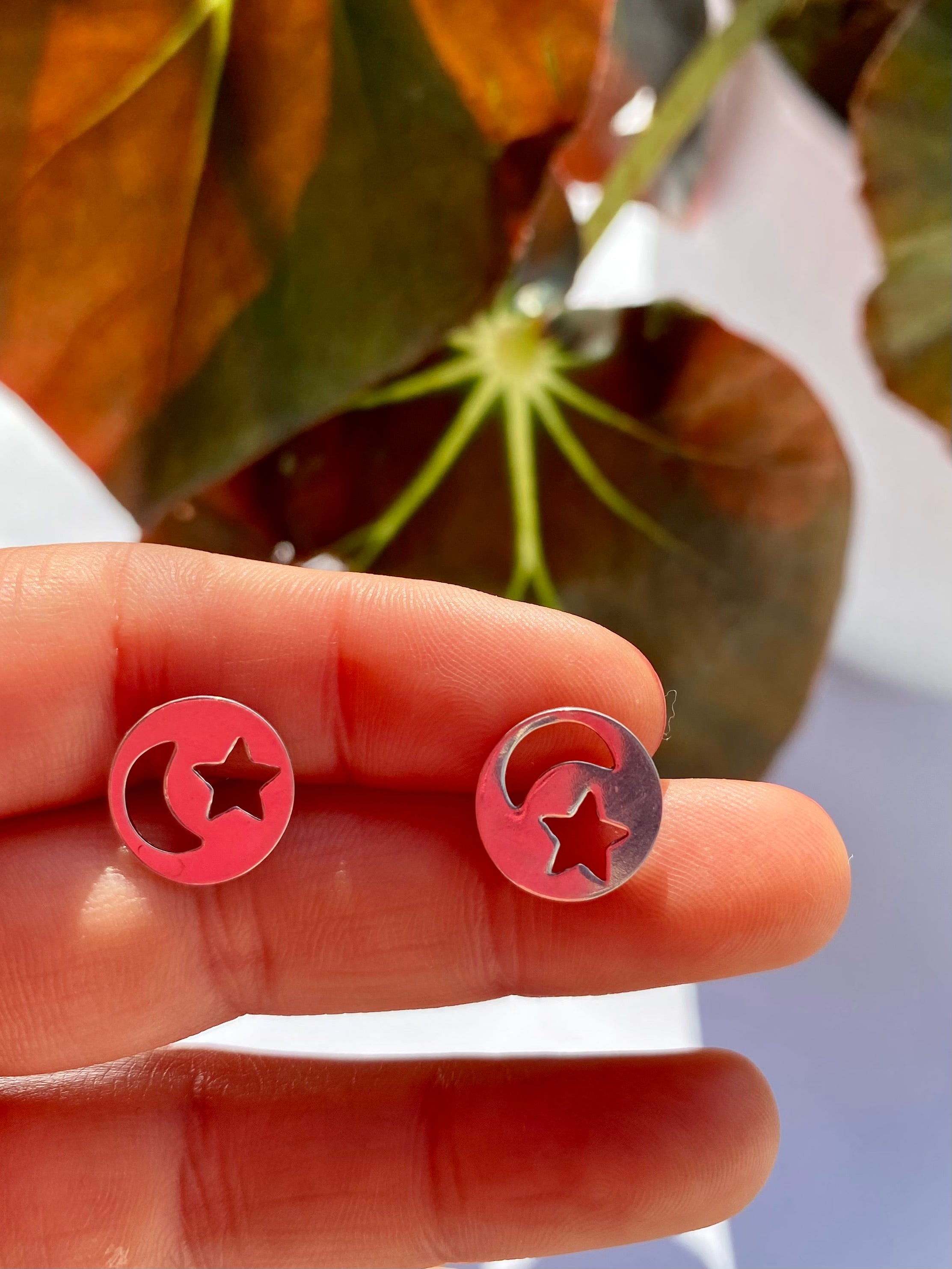 Aros apegados luna y estrella